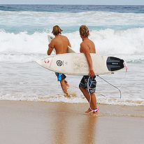 Surfen auf Bali